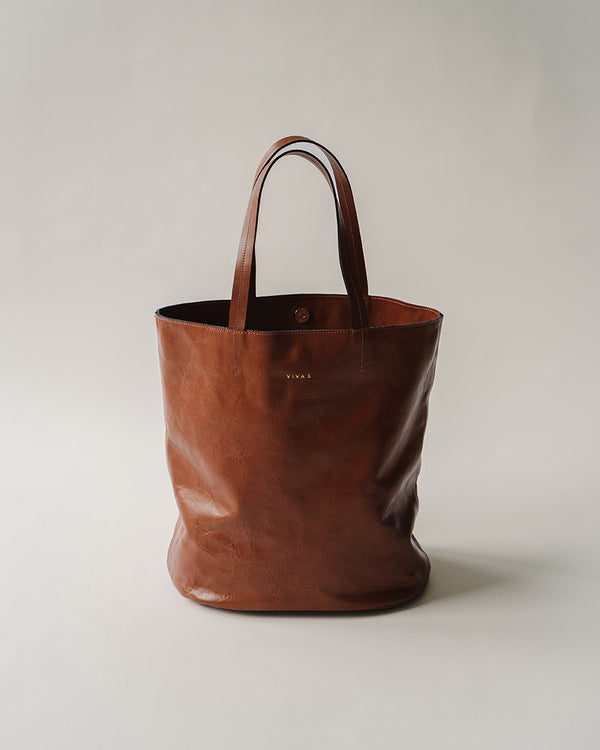 ROUND BUCKET BAG cognac